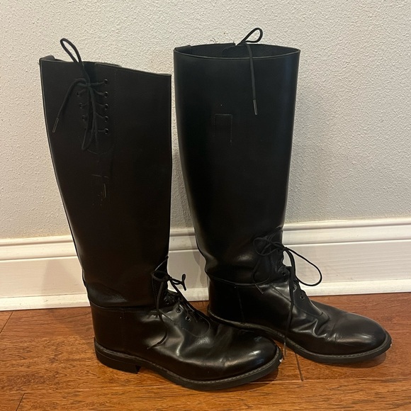Shoes - Classic back leather lace up English riding boots. So preppy! GUC!